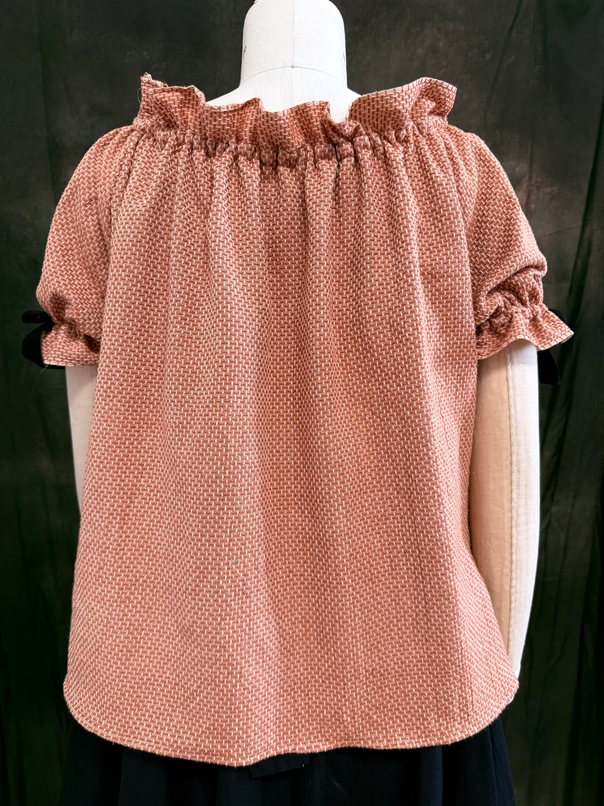 PRINTED PATTERN- 1950s Gathered Blouse