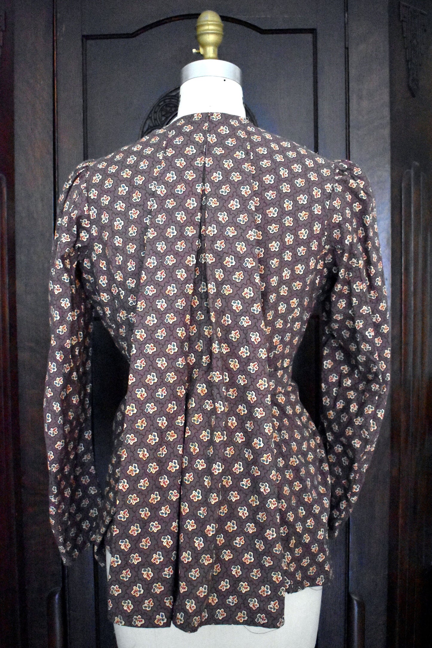 E-Pattern- Victorian 1890s 1897 Morning Dressing Jacket- Bust 36"