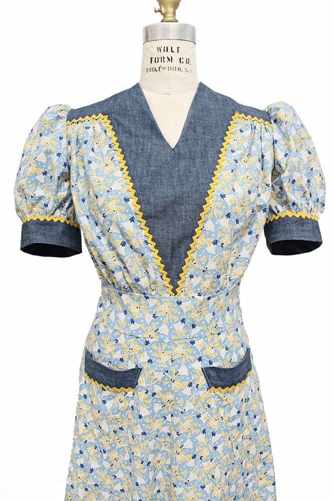 PRINTED PATTERN- Circa 1939 "Victory" Dress Pattern- 30"-46" Bust
